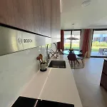 Stunning Coastal Retreat Between Mountain And Sea! 에스테포나